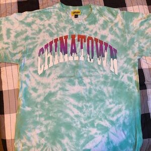 Vintage Chinatown Market t-shirt.
